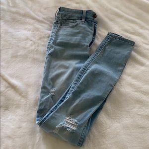 Hollister Light Wash Skinny Jeans